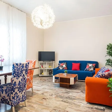 Apartment Gardappartamenti Rivo Lake View Desenzano del Garda